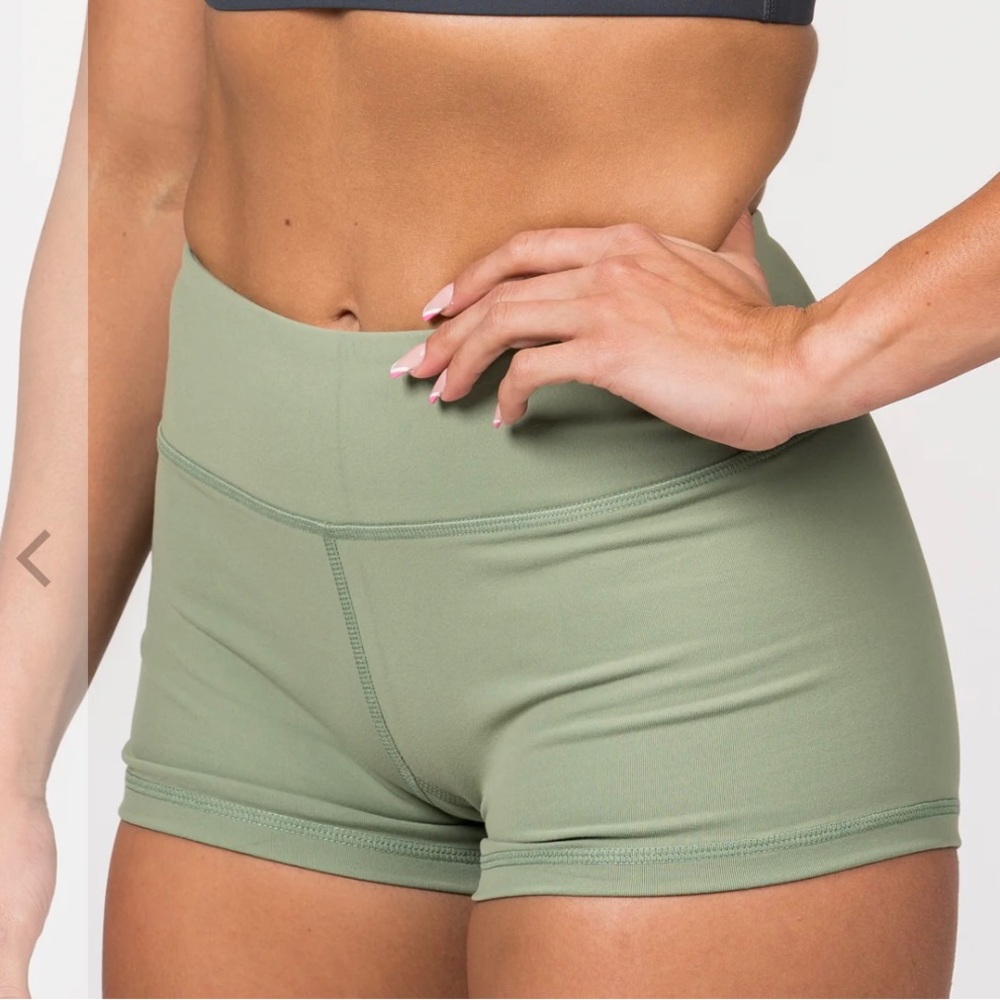 Savage Barbell viper low rose booty shorts
